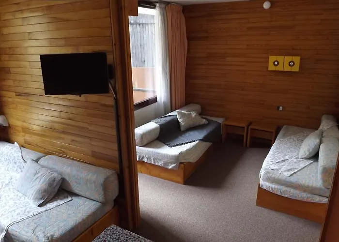 For 4 With Balcony At The Plagne * Ла-Плань